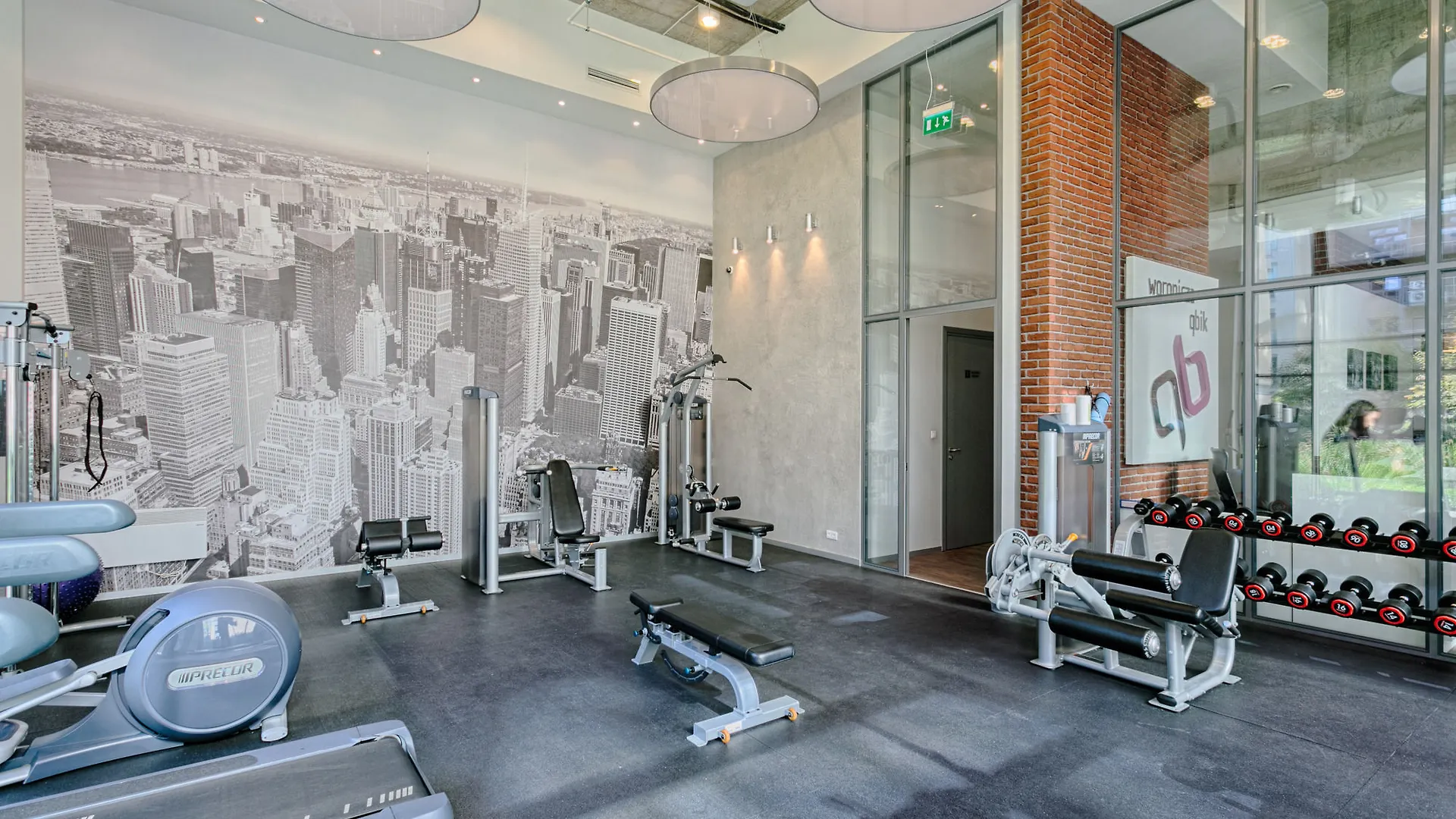 Platinum Residence Qbik 0*, Warsaw